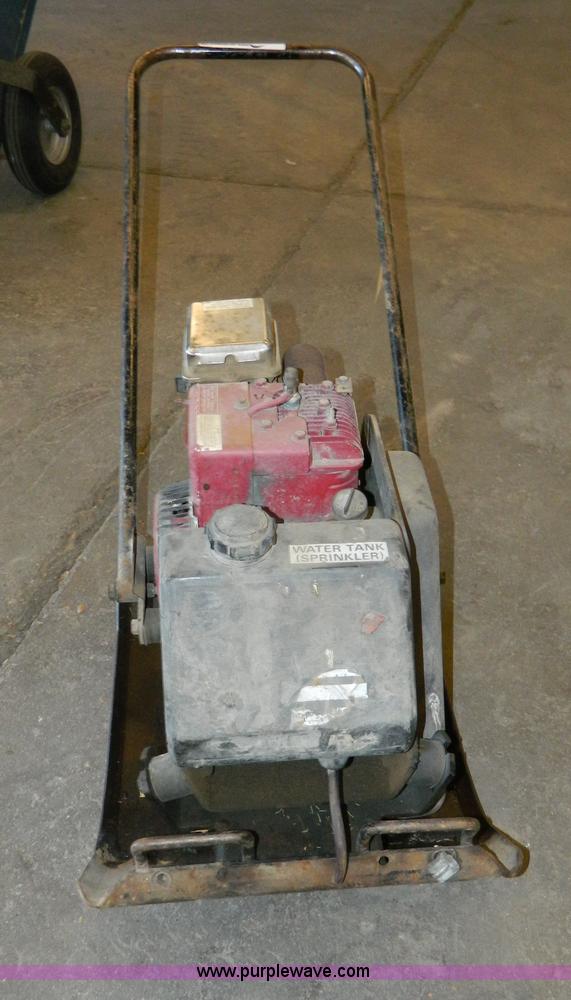image for item W9224 1995 Stone S38A vibratory plate compactor