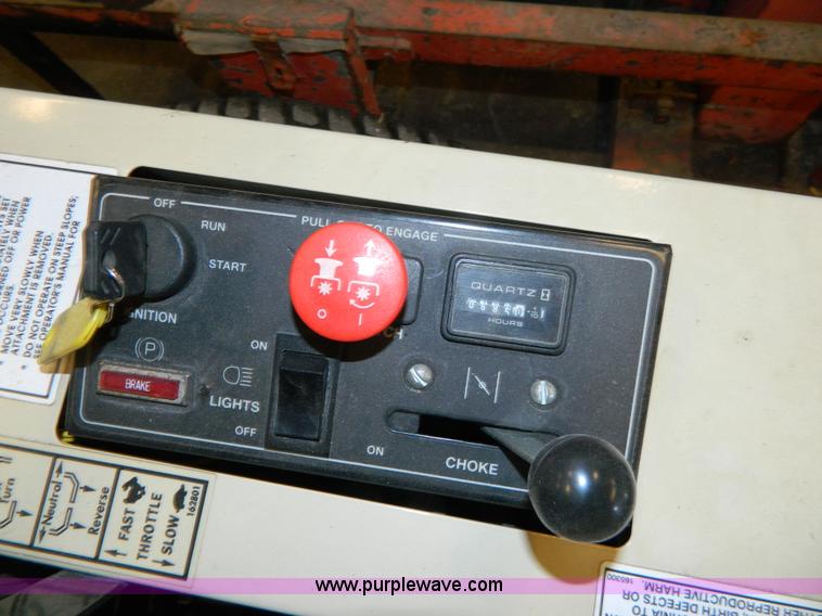 image for item W9230 2002 Grasshopper 618 riding mower