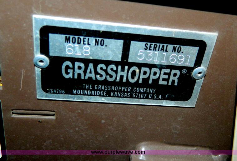 image for item W9230 2002 Grasshopper 618 riding mower