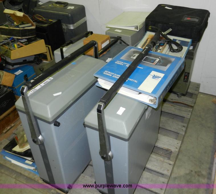 image for item X9683 Assorted electronics