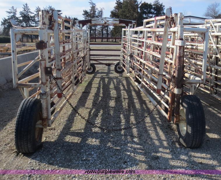 image for item AK9734 Wilson Corral portable wheel corral