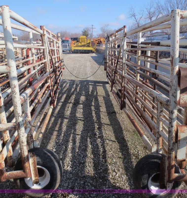 image for item AK9734 Wilson Corral portable wheel corral