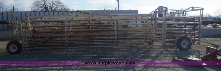 image for item AK9735 Wilson Corral portable wheel corral