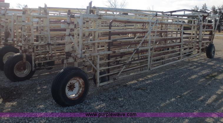 image for item AK9735 Wilson Corral portable wheel corral