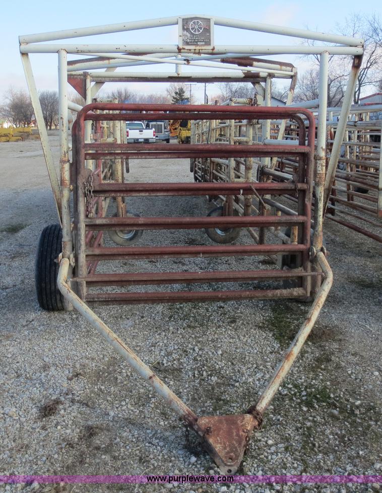 image for item AK9735 Wilson Corral portable wheel corral