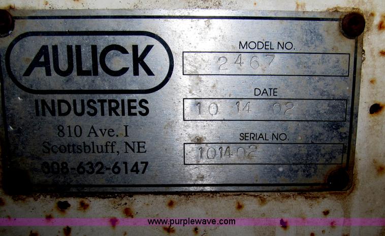 image for item B5405 1993 Freightliner FLD120 silage truck