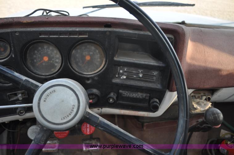 image for item C3427 1976 Chevrolet C65 grain truck