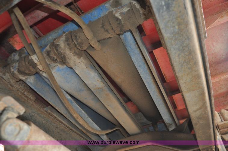 image for item C3427 1976 Chevrolet C65 grain truck