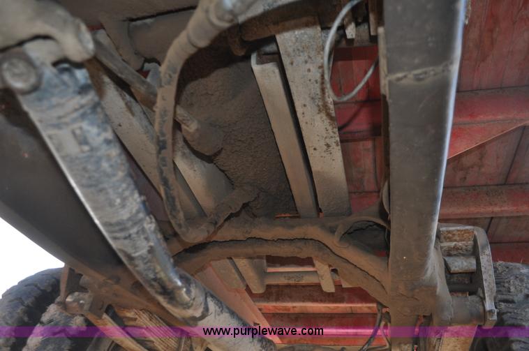 image for item C3429 1970 Ford F600 grain truck