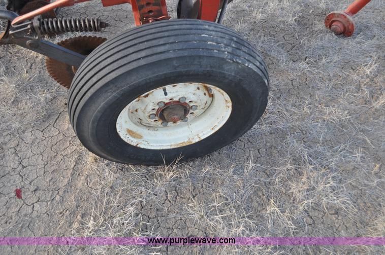 image for item C3431 International 700 one way plow