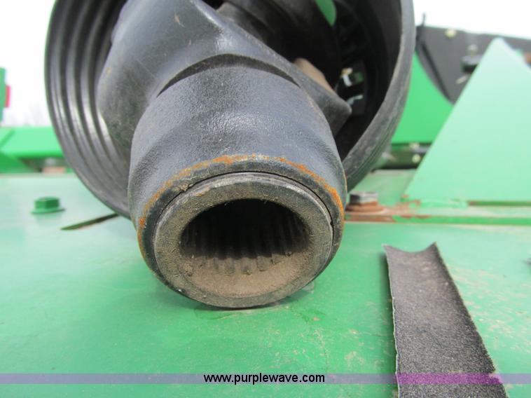 image for item D7153 2005 John Deere 946 mower conditioner