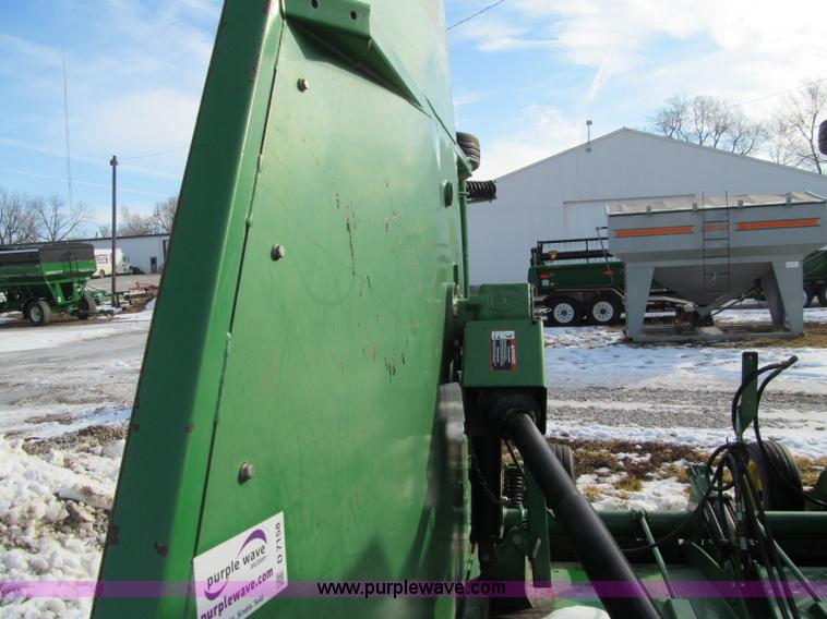 image for item D7158 2003 John Deere HX20 batwing mower