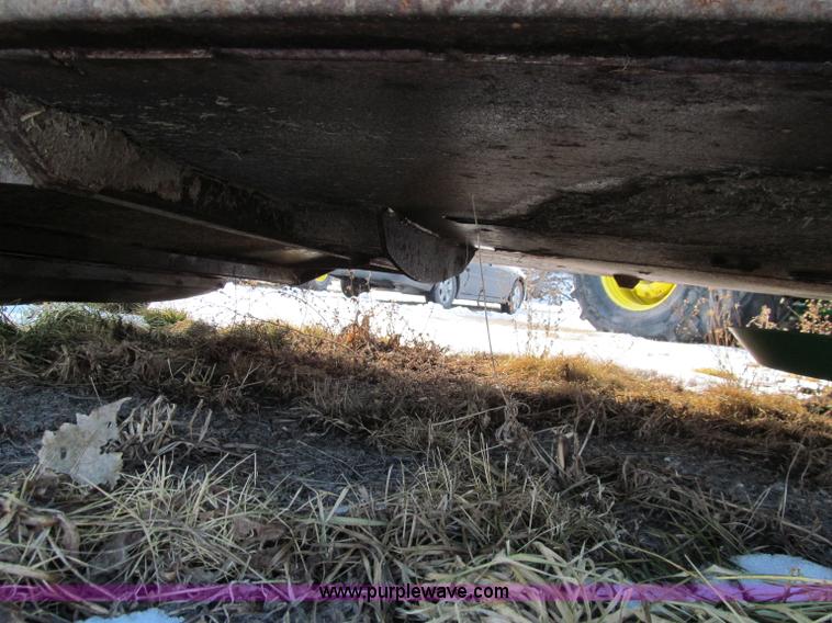 image for item D7158 2003 John Deere HX20 batwing mower