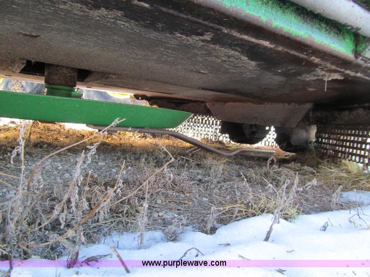 image for item D7158 2003 John Deere HX20 batwing mower