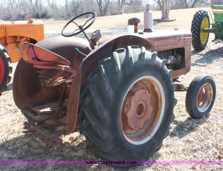 image for item E2586 1950 International Harvester McCormick-Deering W-4 tractor