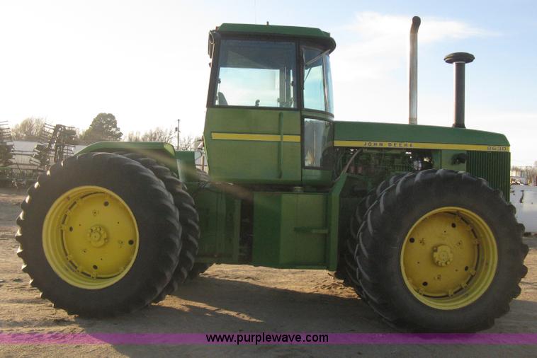 image for item E3105 1975 John Deere 8630 4WD tractor
