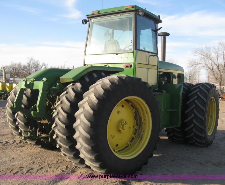 image for item E3105 1975 John Deere 8630 4WD tractor