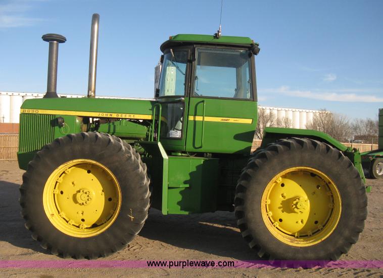 image for item E3105 1975 John Deere 8630 4WD tractor