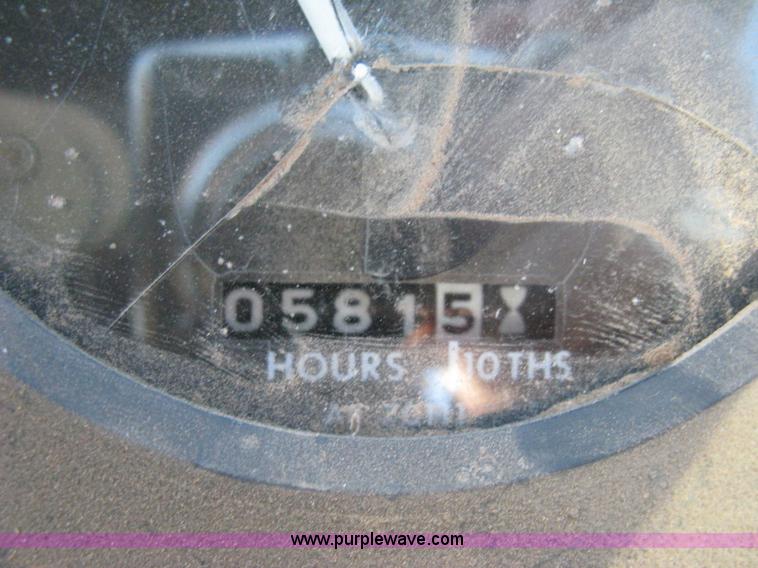 image for item E3105 1975 John Deere 8630 4WD tractor