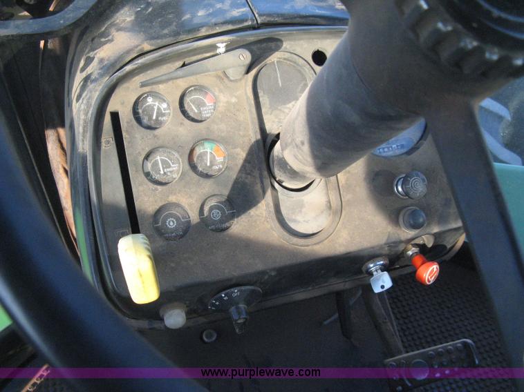 image for item E3105 1975 John Deere 8630 4WD tractor