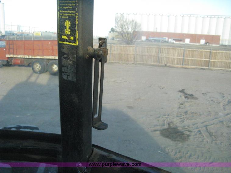 image for item E3105 1975 John Deere 8630 4WD tractor