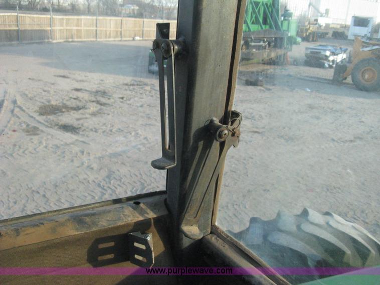 image for item E3105 1975 John Deere 8630 4WD tractor