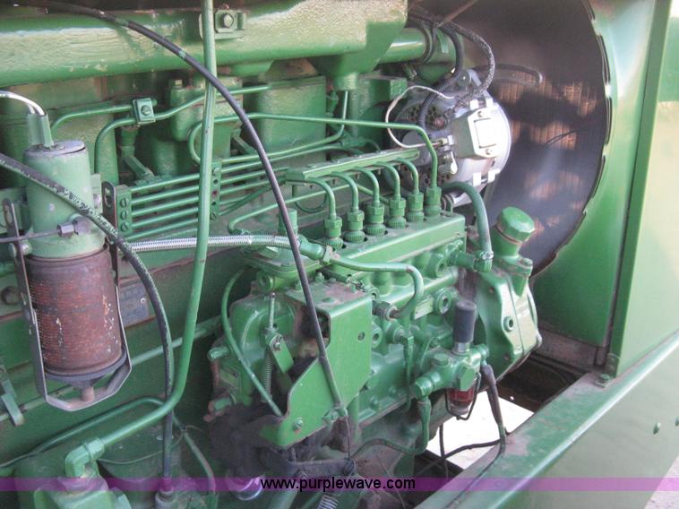 image for item E3105 1975 John Deere 8630 4WD tractor