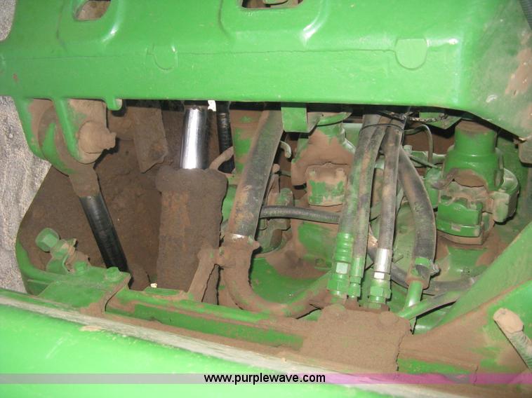 image for item E3105 1975 John Deere 8630 4WD tractor