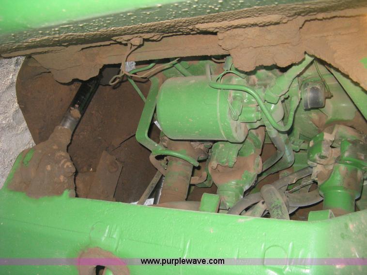 image for item E3105 1975 John Deere 8630 4WD tractor