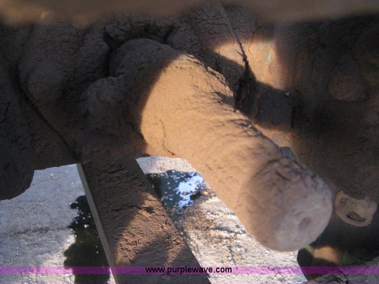 image for item E3105 1975 John Deere 8630 4WD tractor