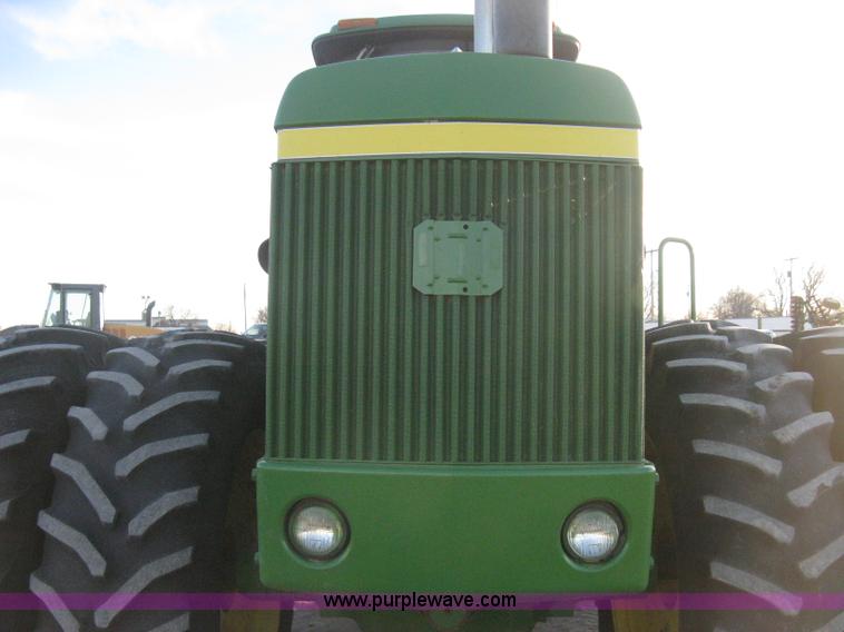 image for item E3105 1975 John Deere 8630 4WD tractor