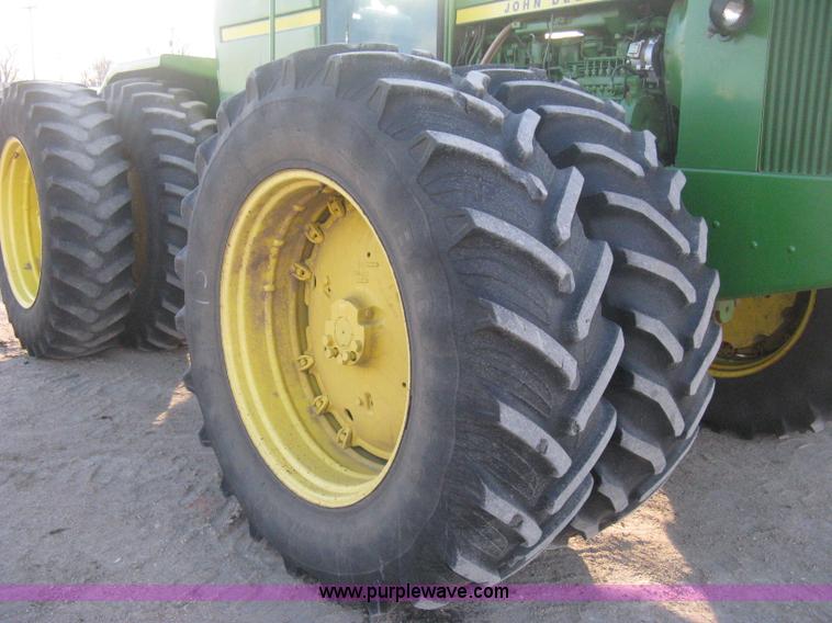 image for item E3105 1975 John Deere 8630 4WD tractor