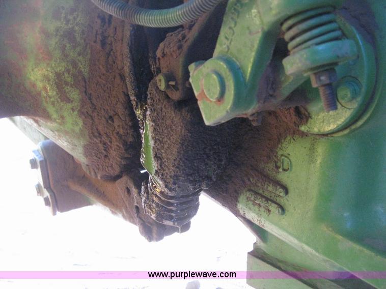 image for item E3105 1975 John Deere 8630 4WD tractor