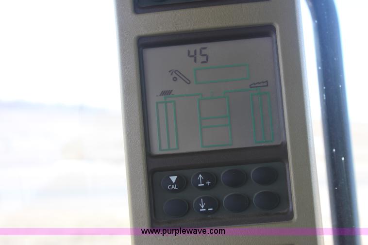 image for item E8451 2009 John Deere 9770 STS combine