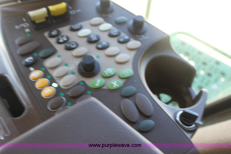 image for item E8451 2009 John Deere 9770 STS combine