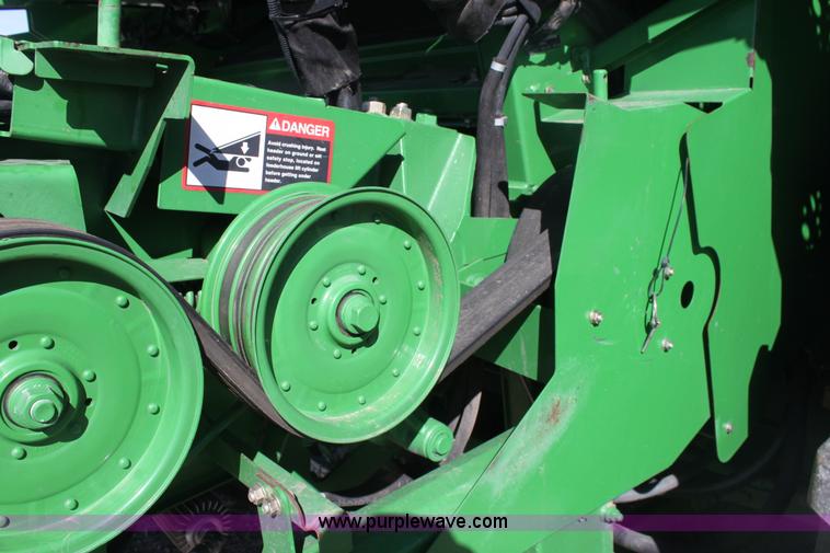 image for item E8451 2009 John Deere 9770 STS combine