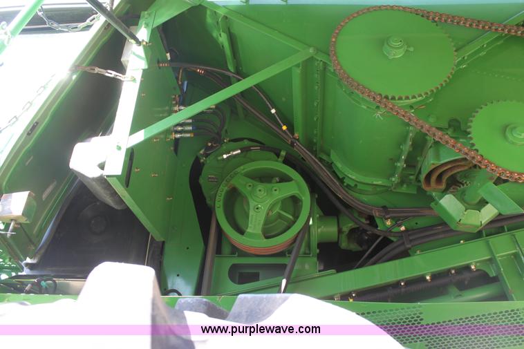 image for item E8451 2009 John Deere 9770 STS combine