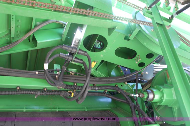 image for item E8451 2009 John Deere 9770 STS combine