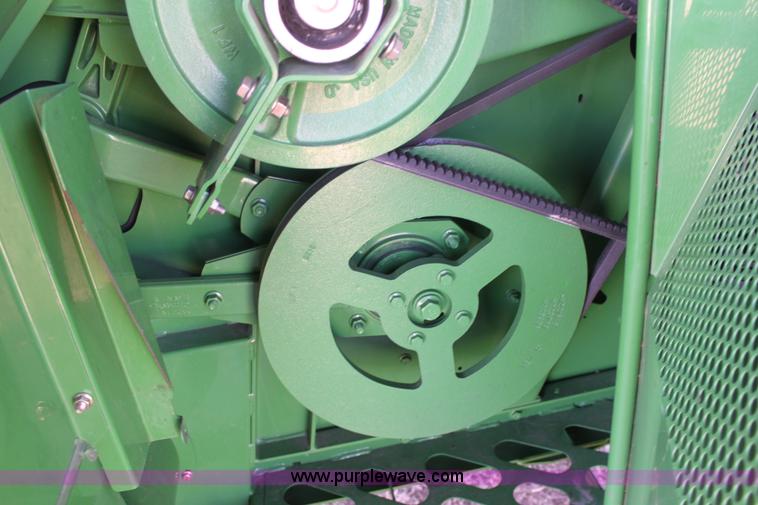 image for item E8451 2009 John Deere 9770 STS combine