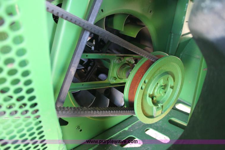 image for item E8451 2009 John Deere 9770 STS combine