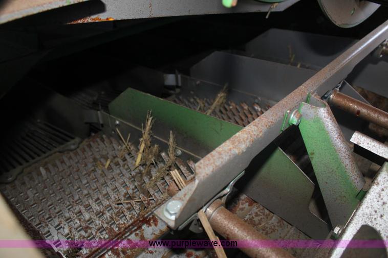 image for item E8451 2009 John Deere 9770 STS combine