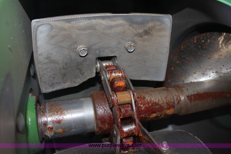 image for item E8451 2009 John Deere 9770 STS combine