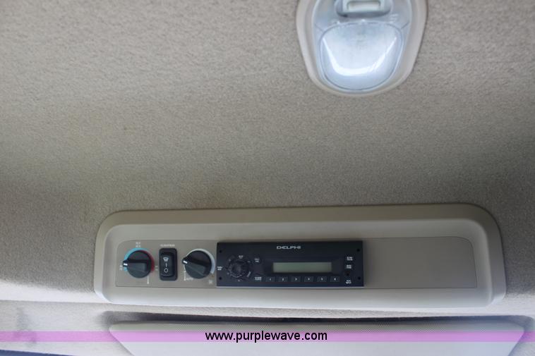 image for item E8452 2010 John Deere 9770 STS combine