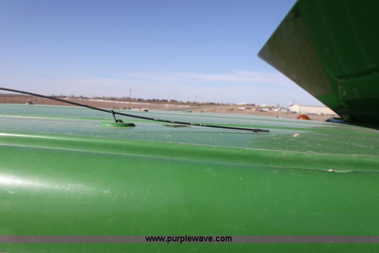 image for item E8452 2010 John Deere 9770 STS combine