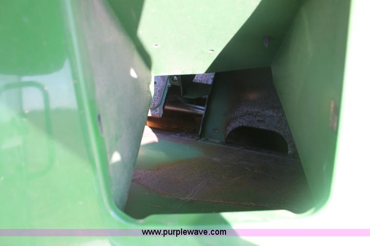 image for item E8452 2010 John Deere 9770 STS combine