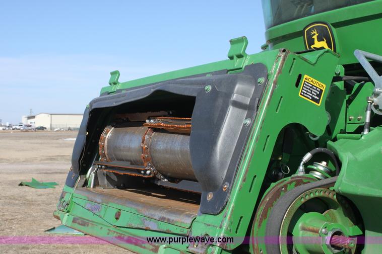 image for item E8452 2010 John Deere 9770 STS combine
