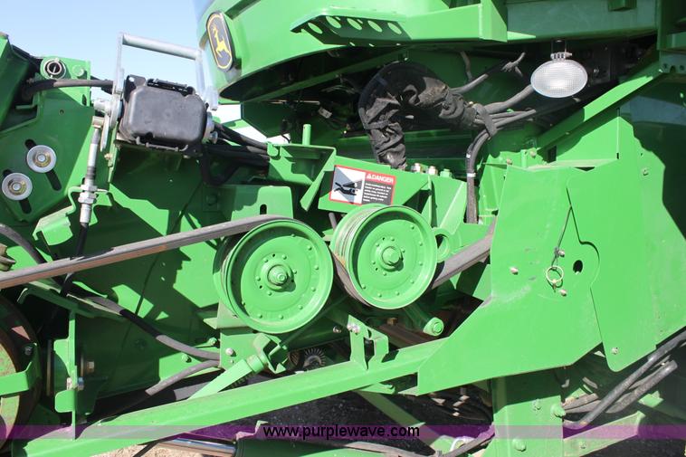 image for item E8452 2010 John Deere 9770 STS combine