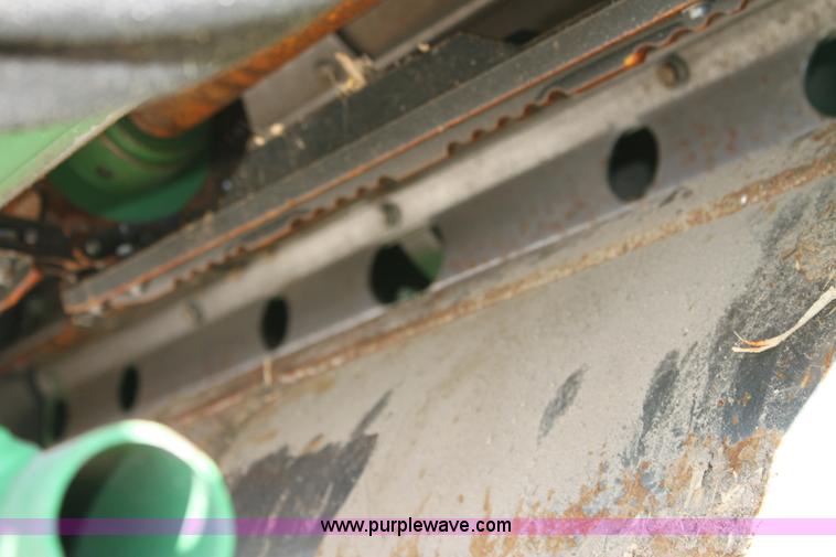 image for item E8452 2010 John Deere 9770 STS combine