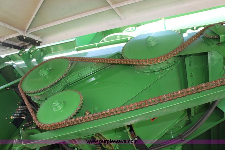 image for item E8452 2010 John Deere 9770 STS combine