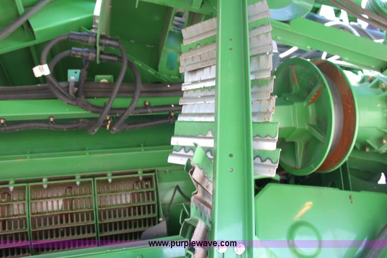 image for item E8452 2010 John Deere 9770 STS combine
